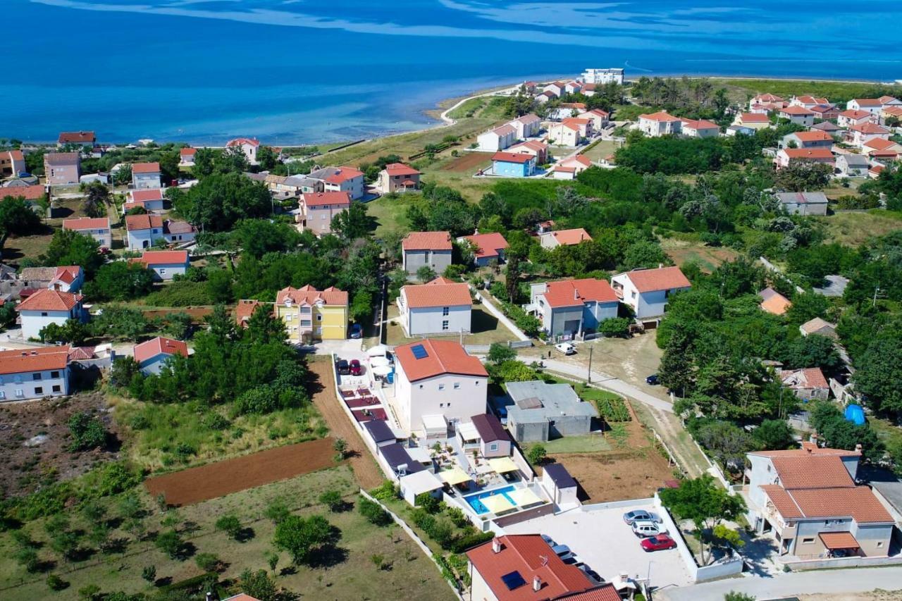 Apartments Julijana Privlaka  Exterior photo